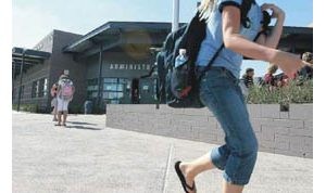 East Valley school districts dispute fed label 