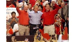 Bush heads south for last campaign swing 