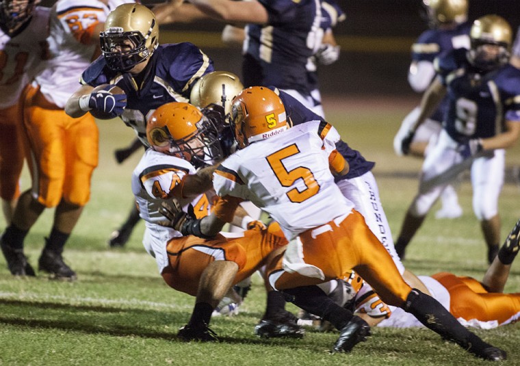 Football: DV vs Corona