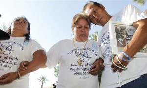 Leonila Martinez, Gustavo Cruz, Patricia Rosas
