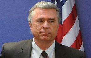 Supervisor calls Arpaio-Thomas 'evil' 