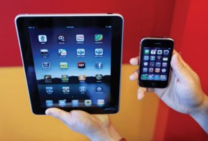 Feds to probe Apple policy on programming tools 