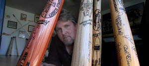 Autograph chase in full swing for collectors 