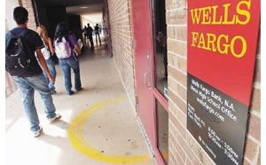 Wells Fargo goes to school in Mesa 