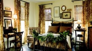 High-impact touches for understated holiday decorating 