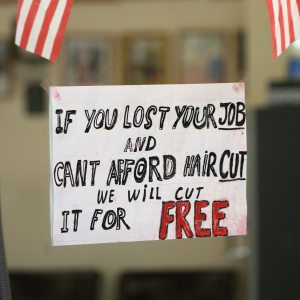 Chandler barber offers free cuts for jobless 