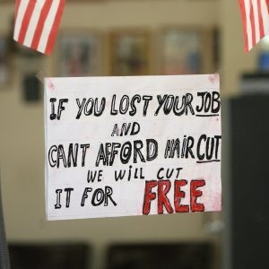 Chandler barber offers free cuts for jobless 
