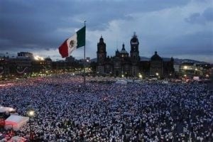 Mexican leader meets anti-crime march organizers 