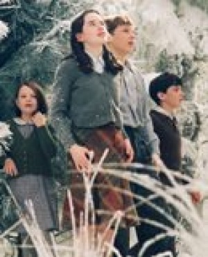 Review: 'Narnia' could use sharper teeth 