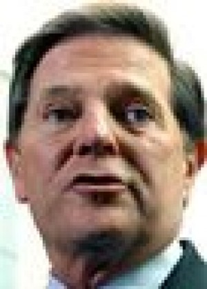 DeLay, successor Blunt swapped donations 