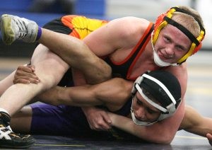 East Valley prep wrestling preview 