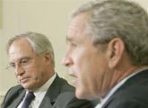 CIA Director Porter Goss resigns 