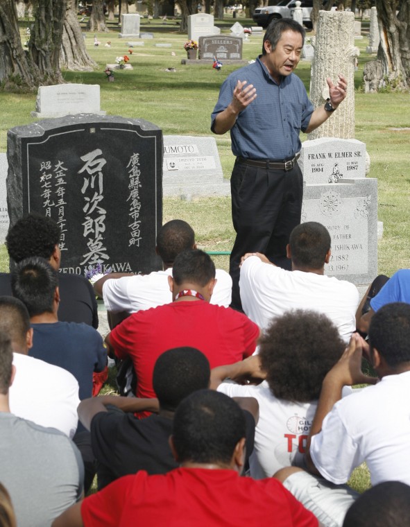 Mesa high football player honor Zedo Ishikawa