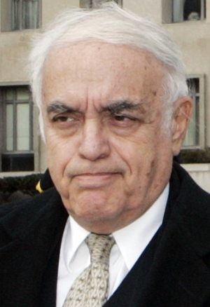 Columnist Robert Novak dead at 78 