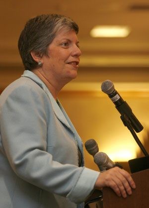 Gov. Napolitano to aid international trade 