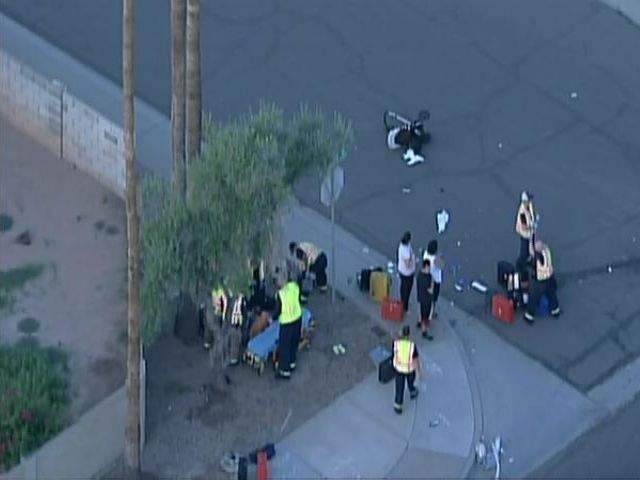 Baby in stroller, 3 adults hurt in Tempe crash