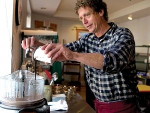 Chocolatiers serve up confections in Bisbee 