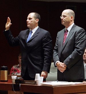 Coyotes coach Tocchet pleads guilty in gambling case 