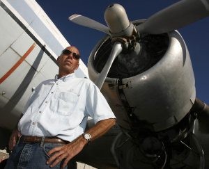 Area businesses support Mesa flight school 