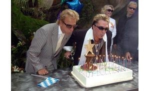 Show biz partners Siegfried, Roy honored 