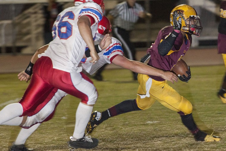 Football: Mt. Pointe vs Mt. View