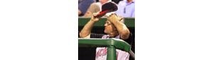 Reds fire managers Bowden, Boone 