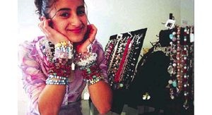 Young entrepreneurs find a wide world of opportunities 