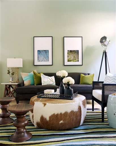 Homes-Designer-Party Seating