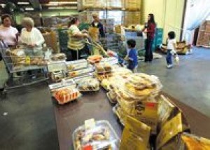 Valley food banks seek donations 