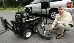 Grief leads father to create bomb-defusing robot 