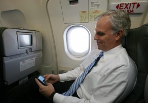 JetBlue to test in-flight e-mail, messaging 