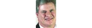 State treasurer Petersen to step down 