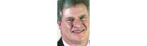 State treasurer Petersen to step down 