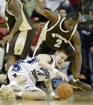 Heller: Mesa's Cummard to play final year at BYU 
