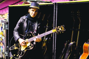 Nils Lofgren