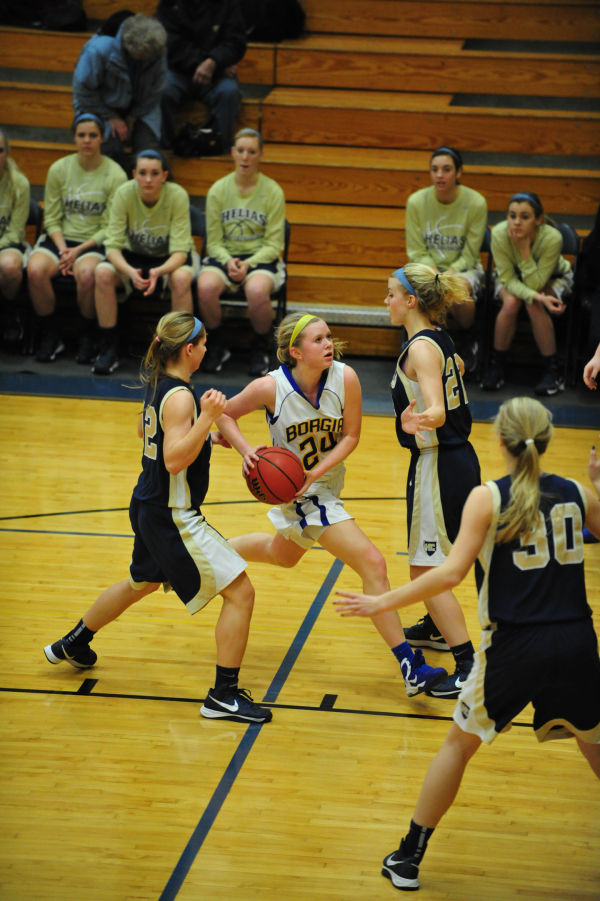 006BorHelGBB13.jpg