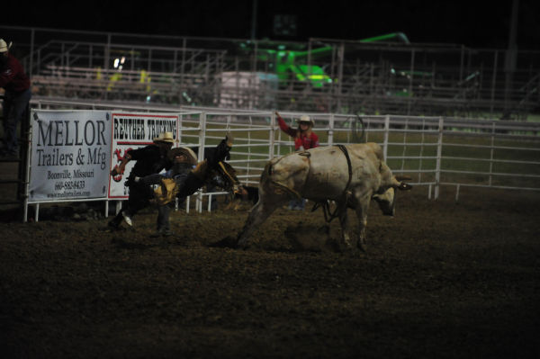 012FairBullRiding13.jpg