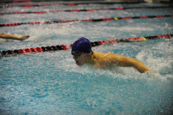 013BSwimMM13.jpg