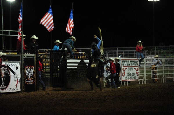 060FairBullRiding13.jpg