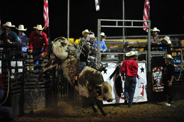 034FairBullRiding13.jpg