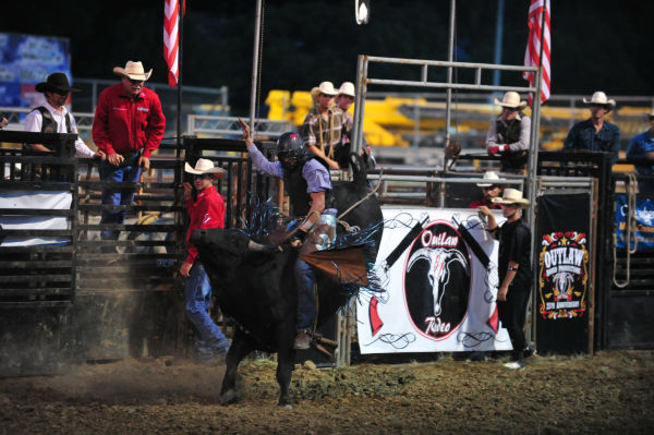073FairBullRiding13.jpg