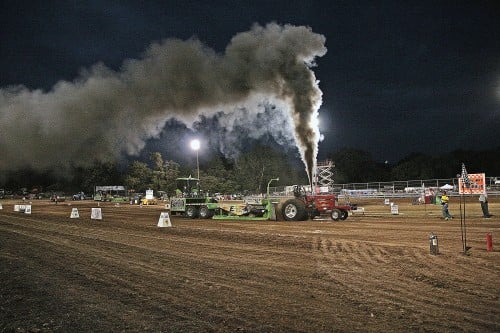 WashMoFairTractorPull2012 16 WEB.jpg