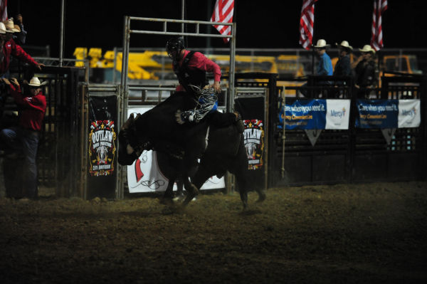 055FairBullRiding13.jpg