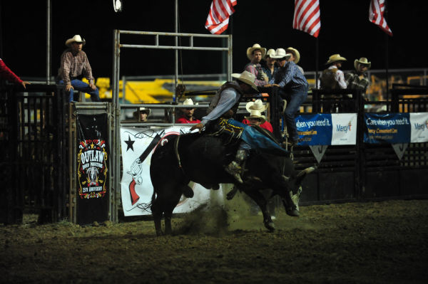 041FairBullRiding13.jpg