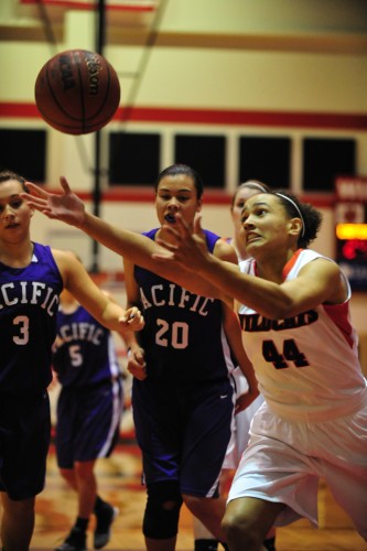 052UniPacGBB12.jpg