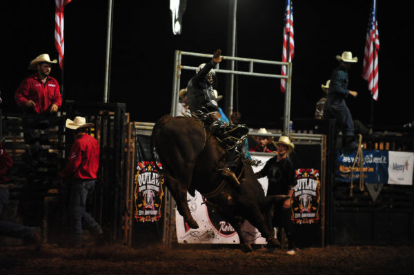 090FairBullRiding13.jpg