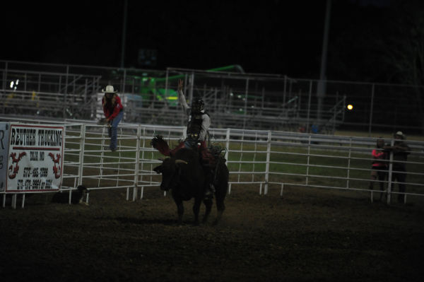 037FairBullRiding13.jpg