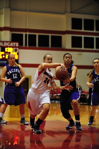 023UniPacGBB12.jpg