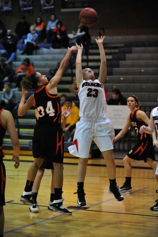 012UniOweDGBB13.jpg