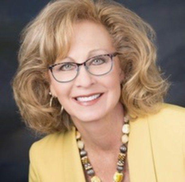 Woodward teacher 1 of 12 state finalists - Enid News & Eagle